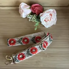 最終値下げ 赤い花インド刺繍 リボンスマホショルダーストラップ