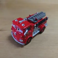 カーズ トミカ レッド REDのサムネイル