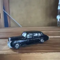 トミカ