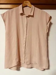 GU ノースリーブシャツ ピンクMサイズ