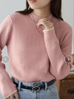 美品！DISCOAT モチモチリブパイピングハイネック　ピンク