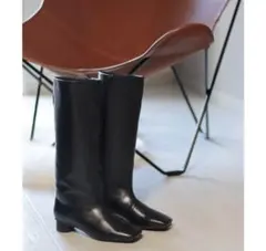 24スクエアブーツ