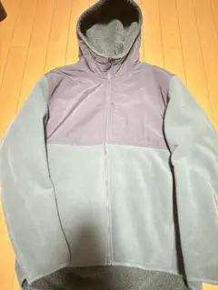 ユニクロ 防風アウターフリースパーカ（長袖） L