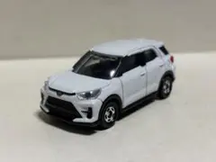 トミカ　赤箱　8 トヨタ　ライズ　初回特別仕様　箱なし