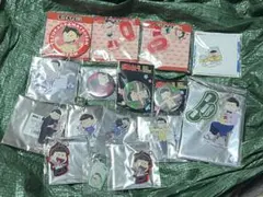 おそ松さん グッズまとめ売り - メルカリ