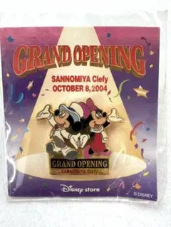 ディズニーストア グランドオープニング ミッキーミニー　ピンバッジ