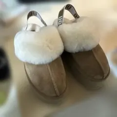 【12/16まで限定価格】UGG ベージュ ムートンブーツ