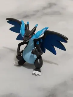 ポケモン　モンコレ　メガリザードンX フィギュア