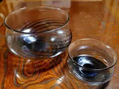 ガラス製ボウル2個セット