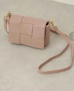 AULENTTI ワイドメッシュミニショルダーバッグ