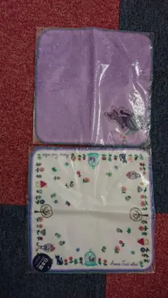 ANNA SUIミニ 紫色タオルハンカチセット