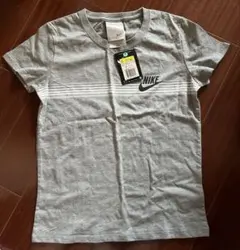 NIKE ナイキ　シャツ　Tシャツ　S レディース　未使用　150 - 155のサムネイル