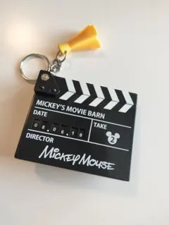 ディズニーリゾート　キーホルダー　カチンコ　ミッキーのサムネイル