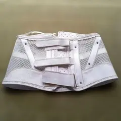 医療用装具コルセット メッシュタイプ 腰椎圧迫骨折 - メルカリ
