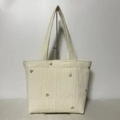 ヌビ　肩掛けトートバッグ（生成り×ベージュハート）ハンドメイド