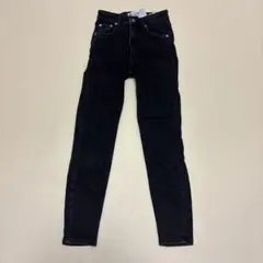 Item thumbnail for item 66a7a5f3-0d9e-4708-8f19-75e022ddb5c3