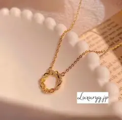 【人気】編み込ジルコニアダイヤデザインフープ  ネックレス　サージカルステンレス