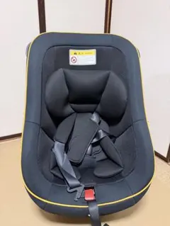 【タカタ】チャイルドシートtkamz001 C-1563 チャイルドシート ジュニアシート タカタ TKHAP001 極美品 0歳児