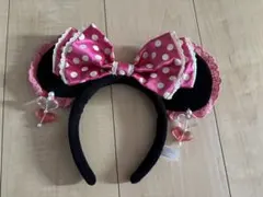 ディズニーリゾート ミニー カチューシャ ピンク 水玉 ハート イヤリング付