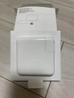 アップル純正 Apple 61W USB-C電源アダプタ