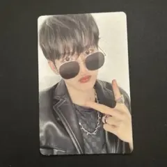 32 ジュンギュ　TREASURE トレカ photobook ver2