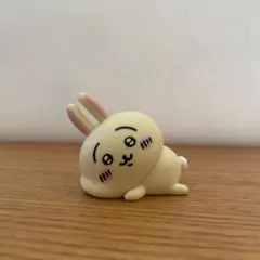 ちいかわ うさぎ インテリアミニフィギュア4 うさぎ(寝そべり)