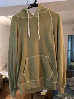 ク*ゲ様 イエローのフード付きパーカー