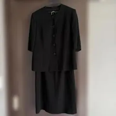 15号　礼服ブラックスカートスーツセット