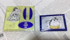 夜は猫といっしょ　ゆらゆらアクリルスタンドと缶バッジ