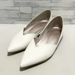 ほぼ新品 銀座カネマツ Vカット フラットシューズ ポインテッドトゥ【23.5】