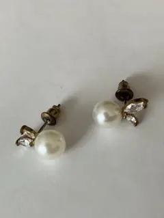 美品　パール　クリスタル　スタッドピアス