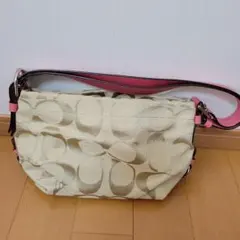 美品　コーチ　ショルダーバック