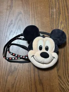 ミッキーマウス リール付きポーチ　ディズニーリゾート￼