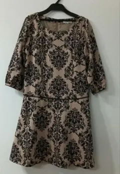 NATURAL　BEAUTY　BASIC　ワンピースＳサイズ七分袖　ローウエスト