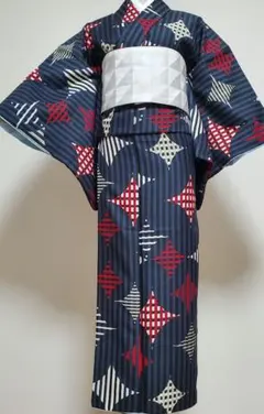 洗える着物Ｌサイズ　個性的　袷　小紋　ポリエステル