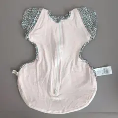 【超美品】ねくるみ(neclumi) Sサイズ　スワドル