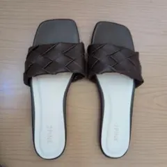 2PINK ブラウン 編み込みサンダル LL