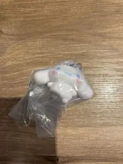 サンリオ カラビナ フロッキー マスコットチャーム シナモン