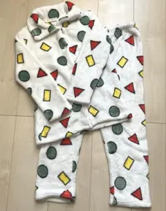 ☆専用☆クレヨンしんちゃん柄 フリースパジャマ 130
