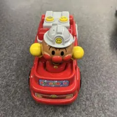 アンパンマン おしゃべり消防車