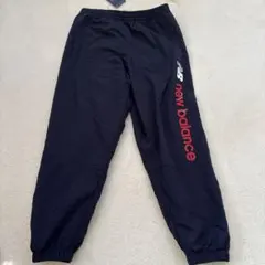 新品　ニューバランス レディース　ウーブン ウインドパンツ 厚手Sサイズ