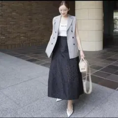 2025年最新】Hyeon スカートの人気アイテム - メルカリ