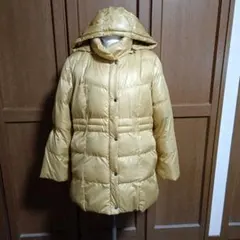 フード付きキルティングコート