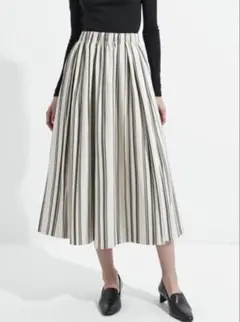 ストライプ　ロ ングスカート M