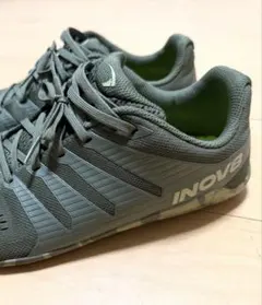 イノヴェイト inov-8 トレーニングシューズのサムネイル
