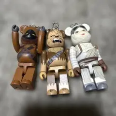 スターウォーズ ベアブリック キーホルダー 2種セット - メルカリ