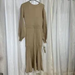 新品未使用タグ付　ROYAL PARTYニットワンピース