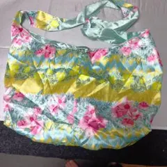 花柄トートバッグ シルク風