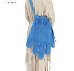 バッグ　カバン　手　個性的　ショルダーバッグ　青