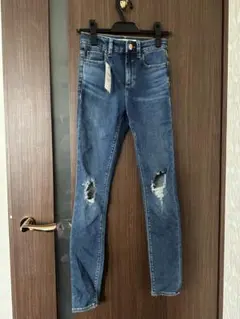 Item thumbnail for item ac590b6e-9983-49f0-864c-24311691a69d